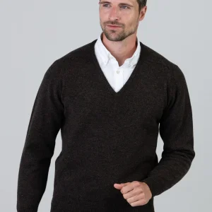 Leven 2 Ply Lambswool V-Neck